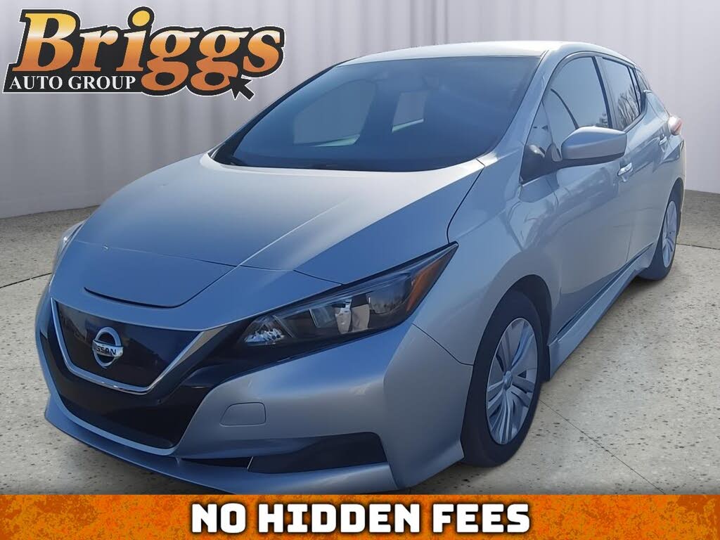 2022 Nissan LEAF S FWD