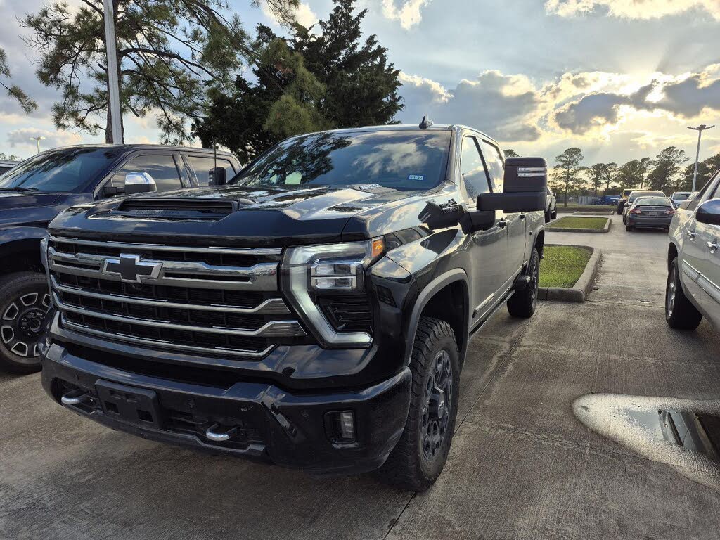 2024 Chevrolet Silverado 2500HD High Country Crew Cab 4WD