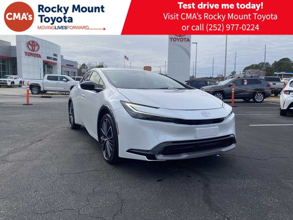 2025 Toyota Prius LE FWD