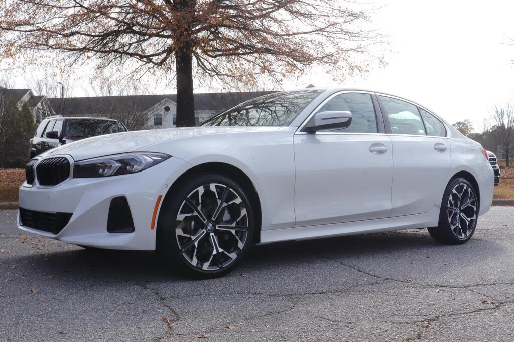 2026 BMW 3 Series 330i RWD