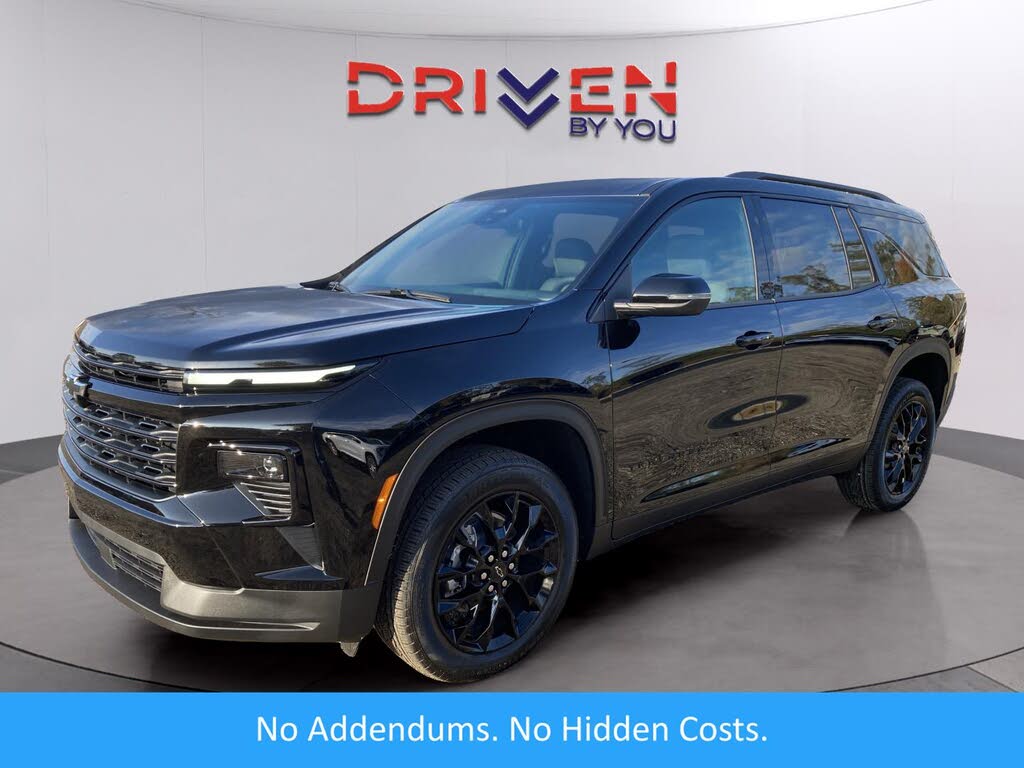 2026 Chevrolet Traverse LT FWD