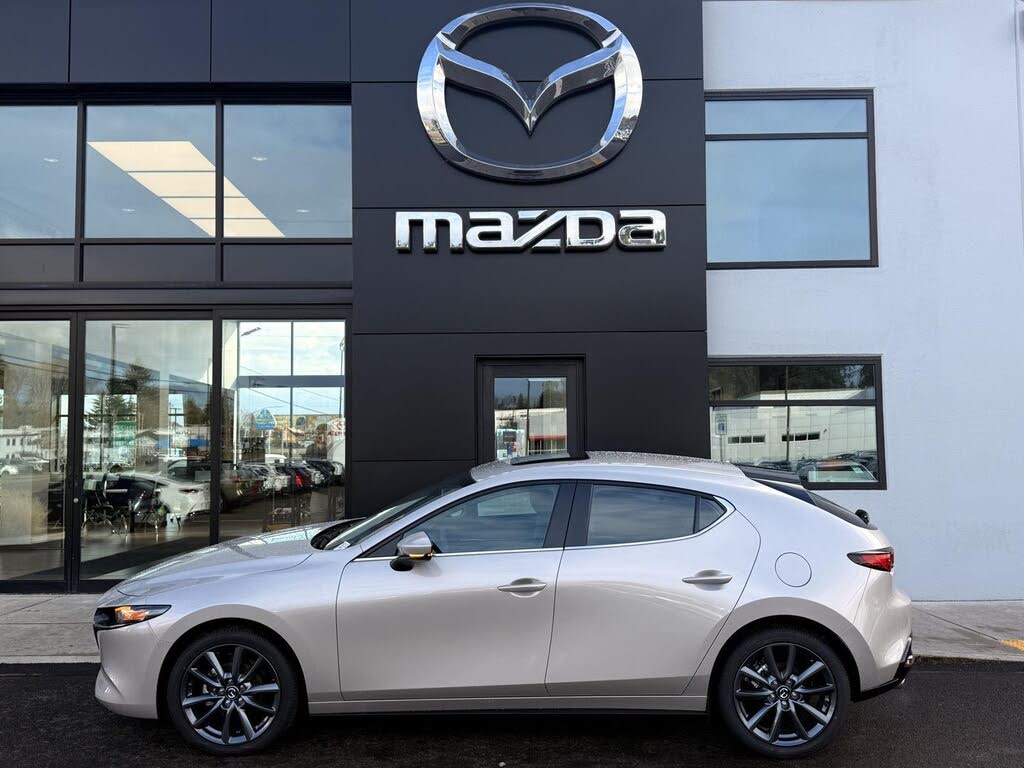 2026 Mazda MAZDA3 2.5 S Preferred Hatchback FWD