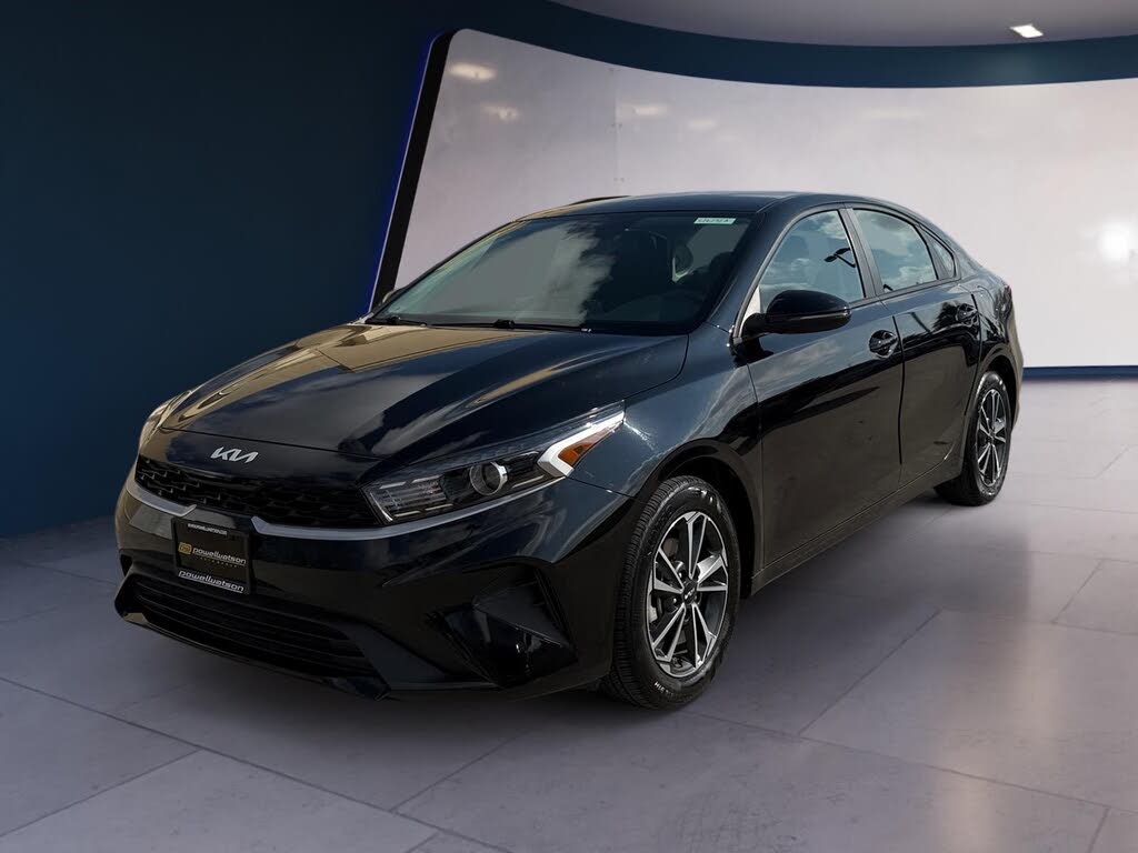2024 Kia Forte LXS FWD