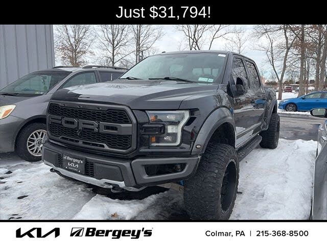 2017 Ford F-150 Raptor SuperCrew 4WD