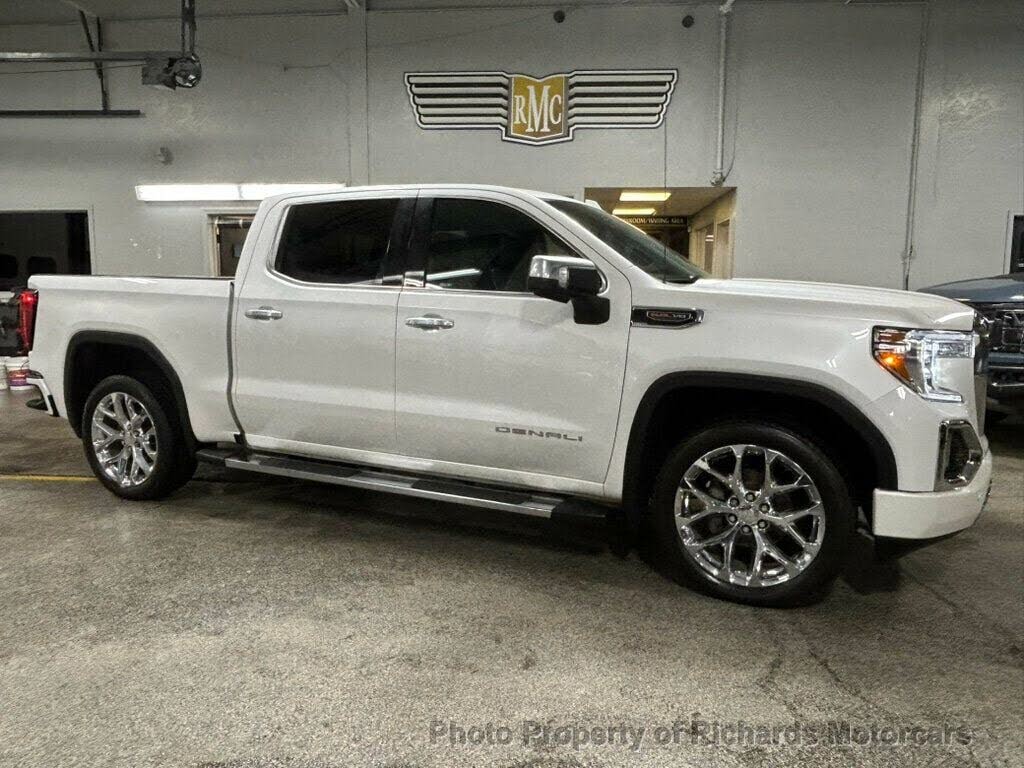 2020 GMC Sierra 1500 Denali Crew Cab 4WD