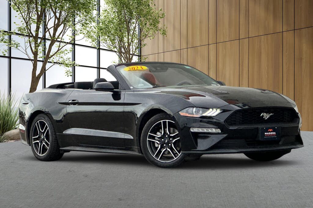 2023 Ford Mustang EcoBoost Premium Convertible RWD