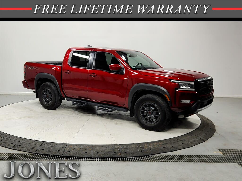 2023 Nissan Frontier PRO-4X Crew Cab 4WD