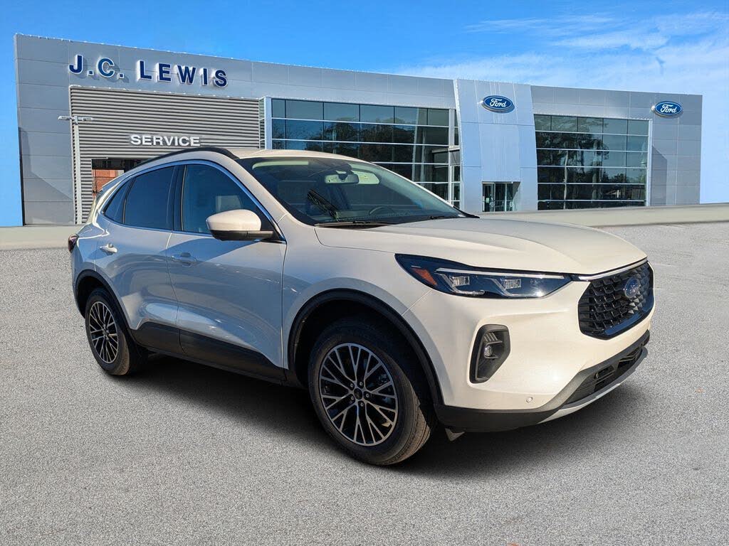 2026 Ford Escape Hybrid Plug-in FWD