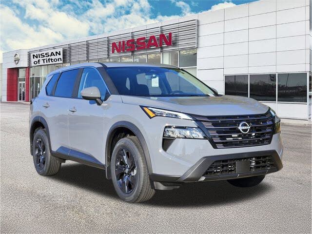 2026 Nissan Rogue SV FWD