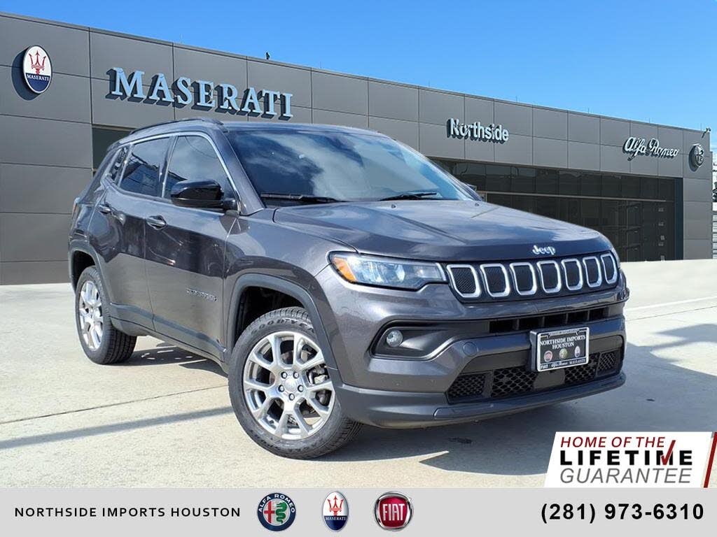 2022 Jeep Compass Latitude Lux 4WD