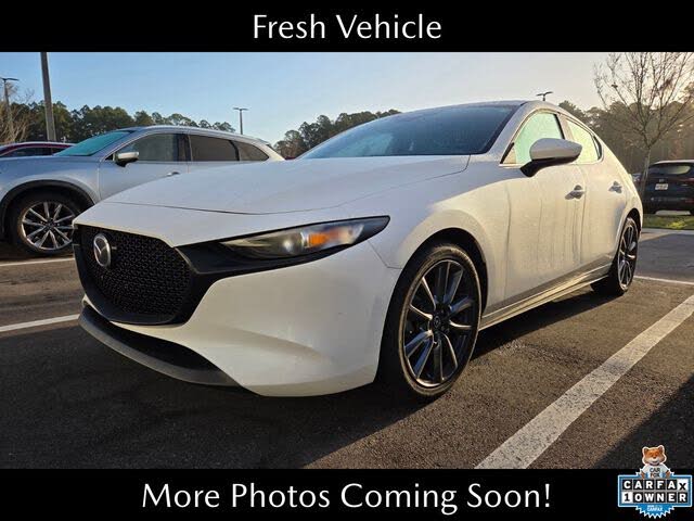 2024 Mazda MAZDA3 2.5 S Preferred Hatchback FWD