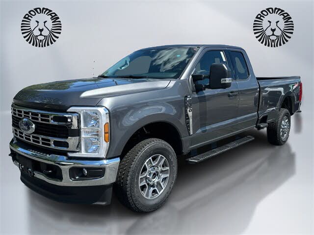 2025 Ford F-350 Super Duty XLT SuperCab LB 4WD