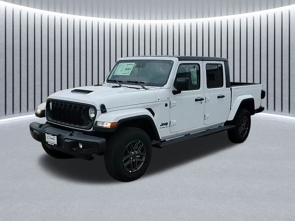 2025 Jeep Gladiator Sport S Crew Cab 4WD