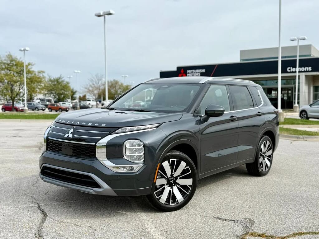 2025 Mitsubishi Outlander SEL FWD