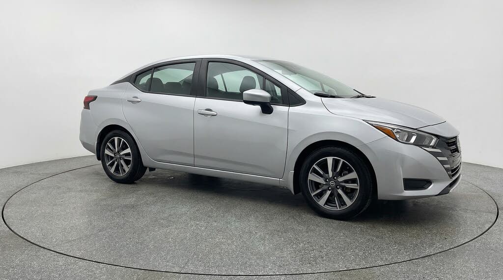 2025 Nissan Versa SV FWD