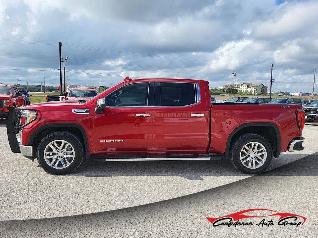 2021 GMC Sierra 1500 SLT Crew Cab 4WD