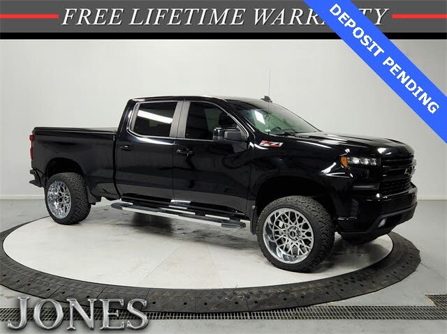 2022 Chevrolet Silverado 1500 RST Crew Cab 4WD