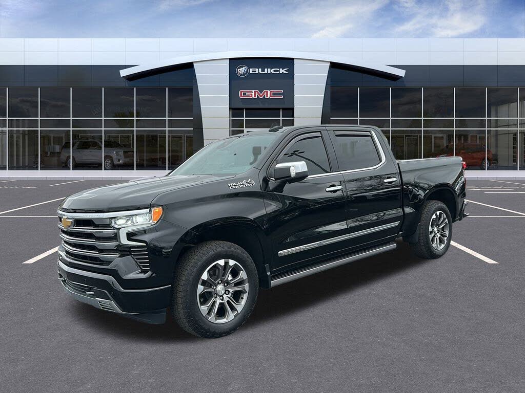 2023 Chevrolet Silverado 1500 High Country Crew Cab 4WD