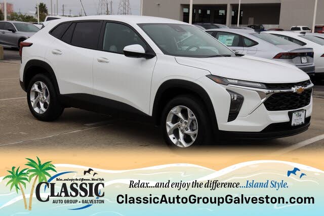 2026 Chevrolet Trax LS FWD