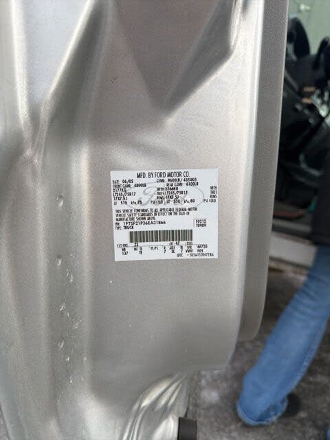 2006 Ford F-250 Super Duty XLT LB 4WD