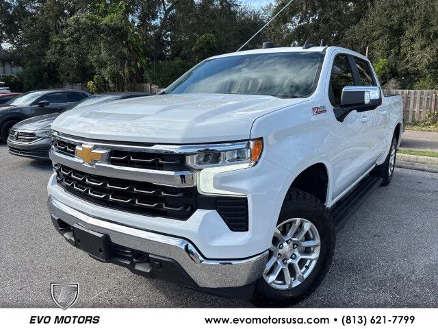 2022 Chevrolet Silverado 1500 LT Crew Cab 4WD