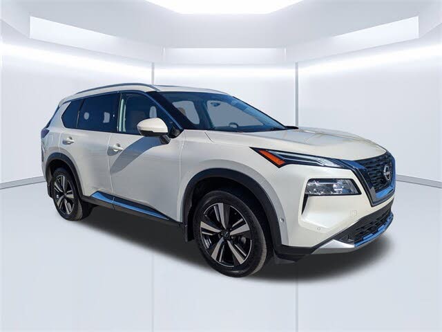 2023 Nissan Rogue Platinum FWD