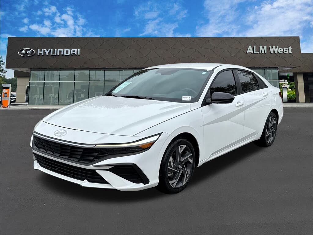 2025 Hyundai Elantra SEL Sport FWD