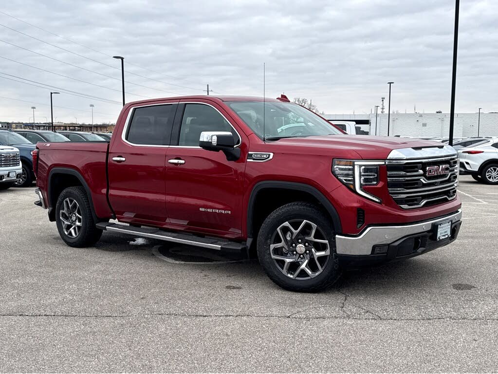 2026 GMC Sierra 1500 SLT Crew Cab 4WD