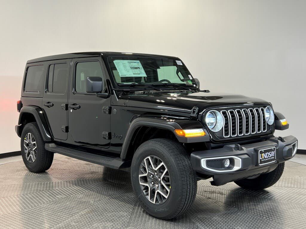 2026 Jeep Wrangler Sahara 4-Door 4WD