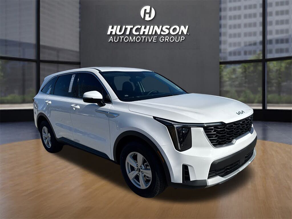 2026 Kia Sorento LX FWD