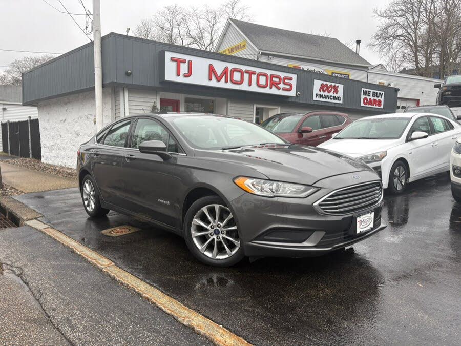 2017 Ford Fusion Hybrid S FWD