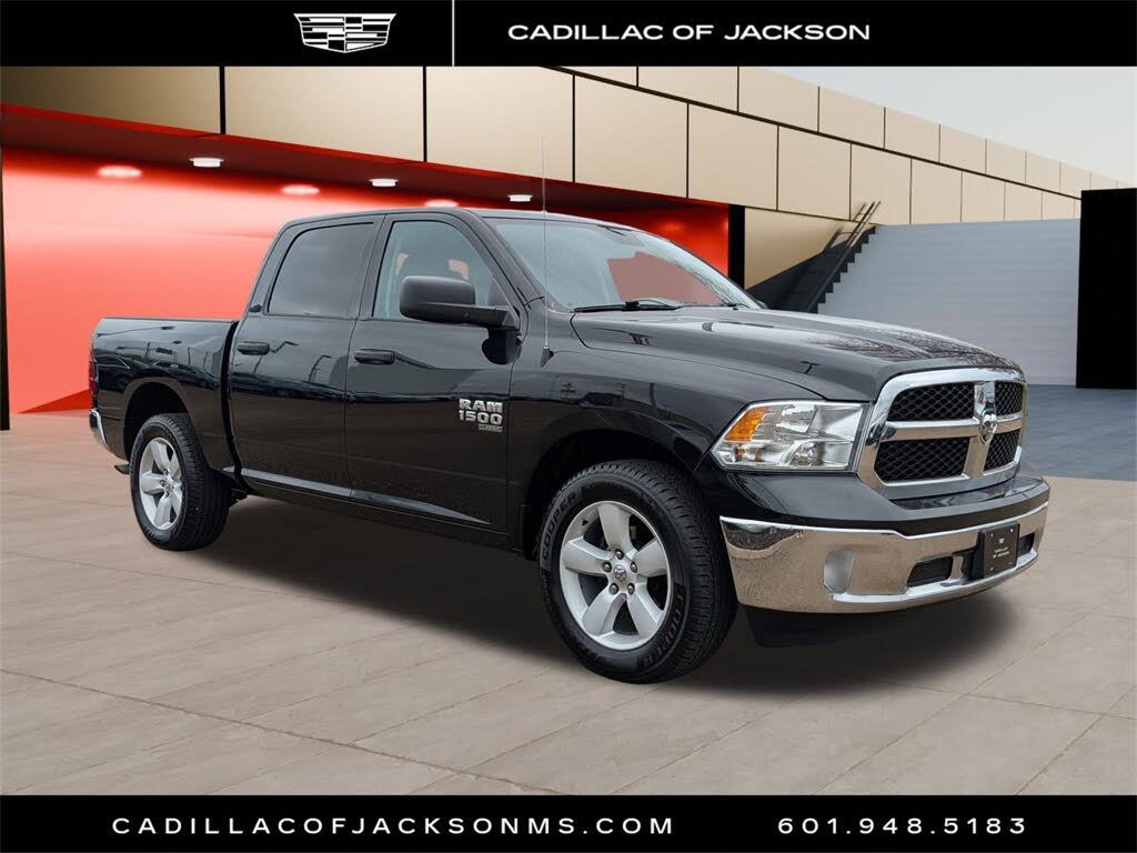 2022 RAM 1500 Classic Tradesman Crew Cab 4WD