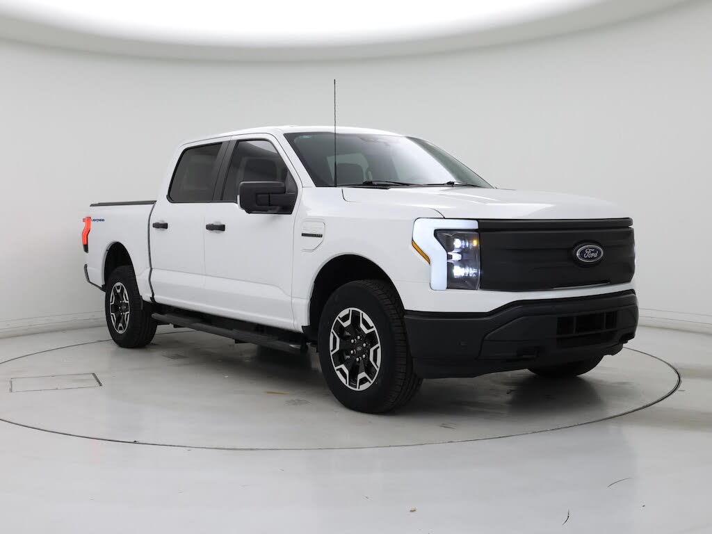 2023 Ford F-150 Lightning Pro SuperCrew AWD
