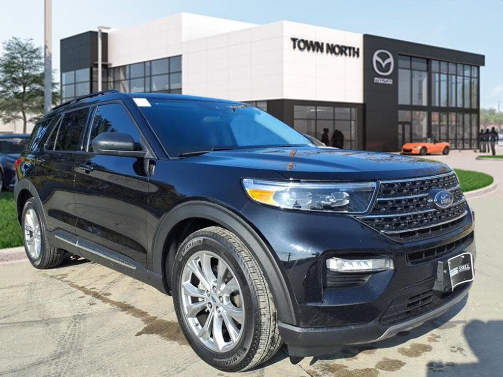 2024 Ford Explorer XLT RWD