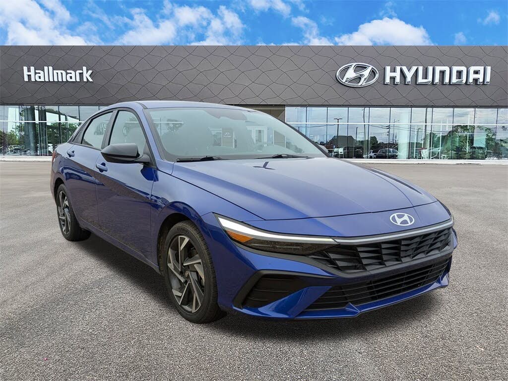 2025 Hyundai Elantra SEL Sport FWD