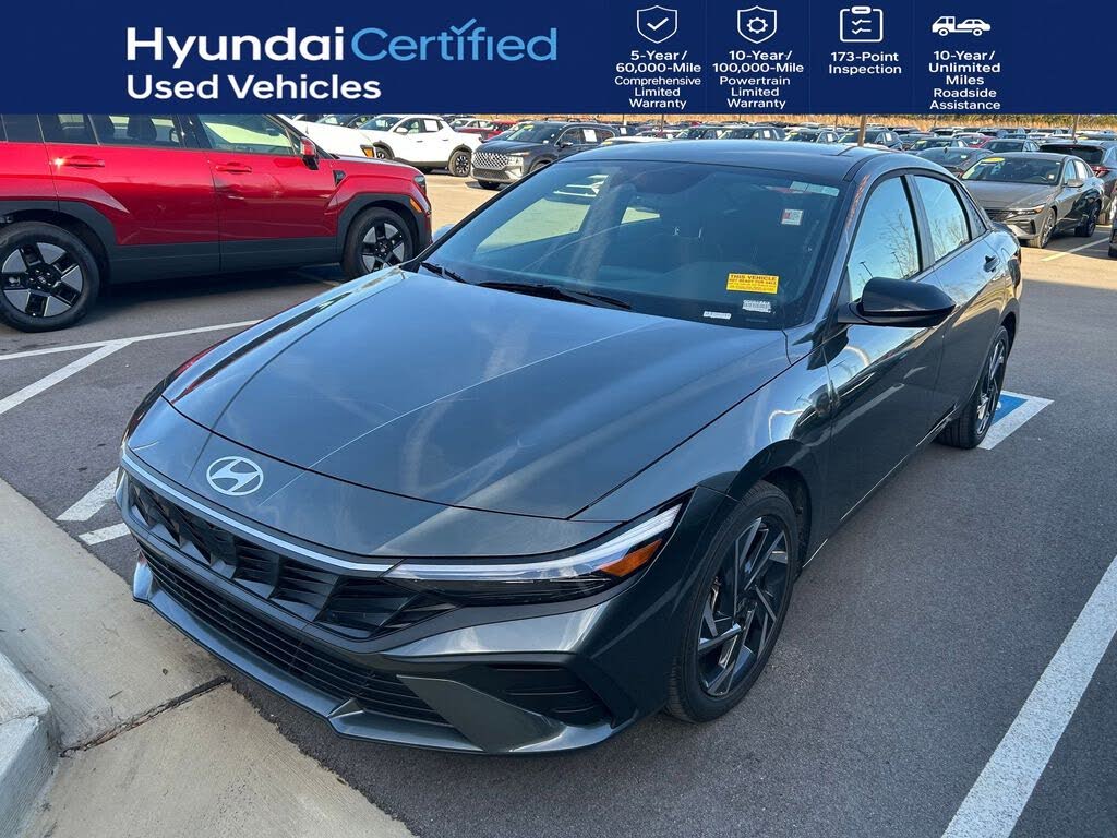 2025 Hyundai Elantra SEL Sport FWD