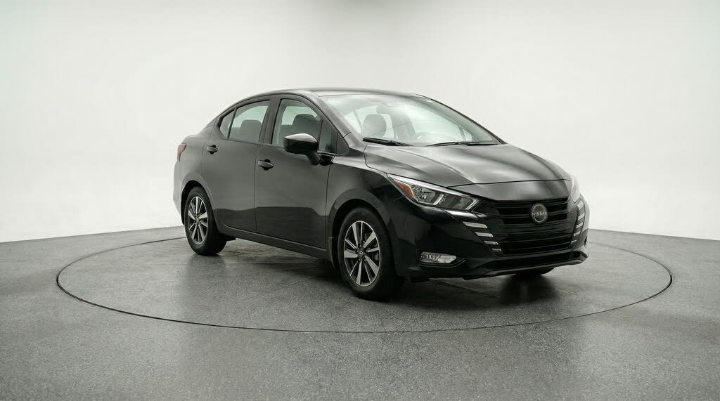 2025 Nissan Versa SV FWD