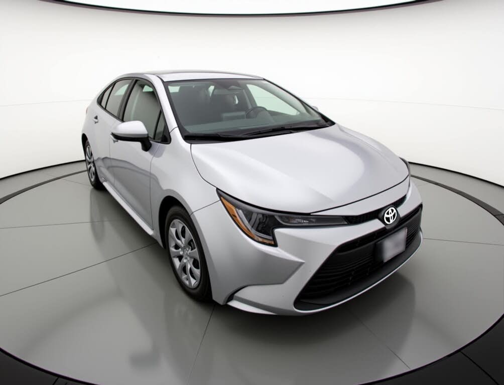 2025 Toyota Corolla LE FWD