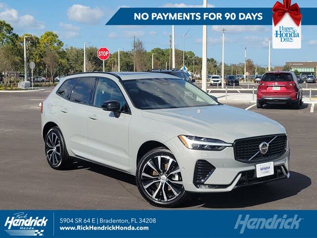 2025 Volvo XC60 B5 Plus Dark Theme AWD