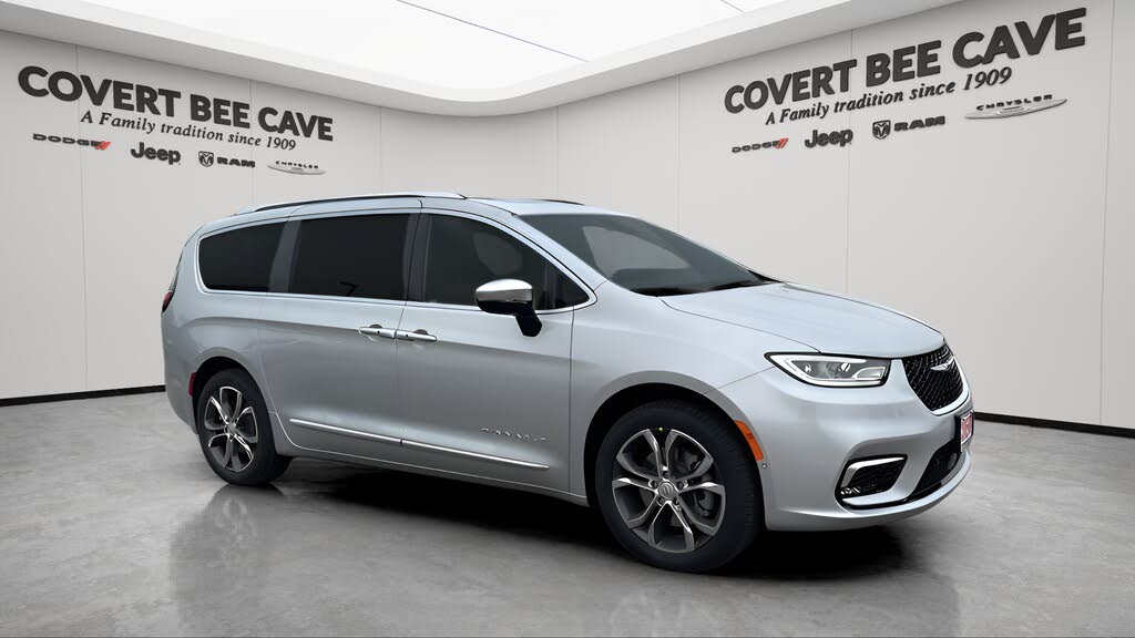 2026 Chrysler Pacifica Pinnacle AWD