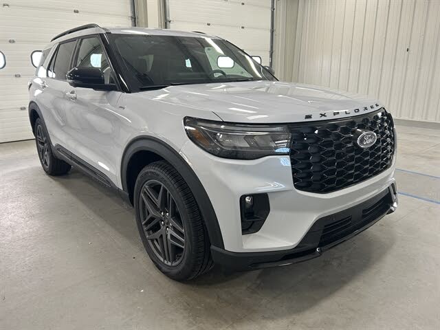 2026 Ford Explorer ST-Line AWD