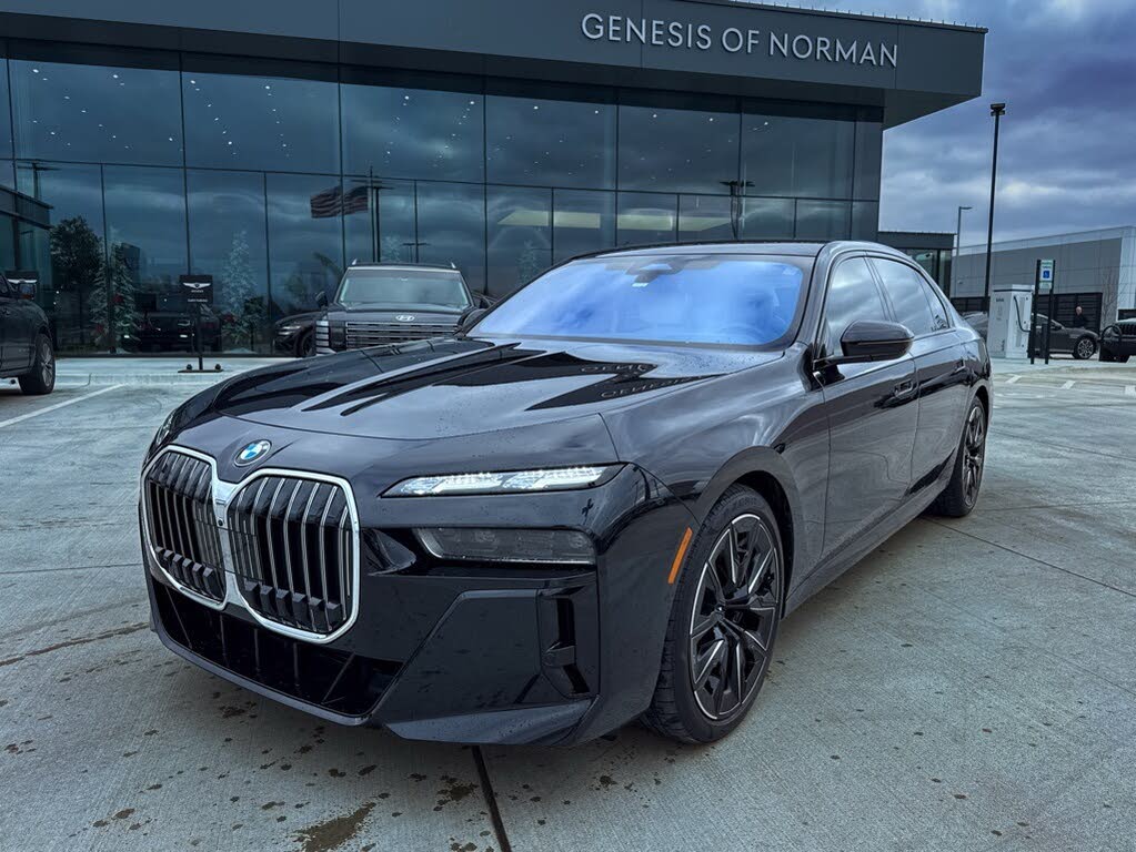 2023 BMW 7 Series 760i xDrive AWD