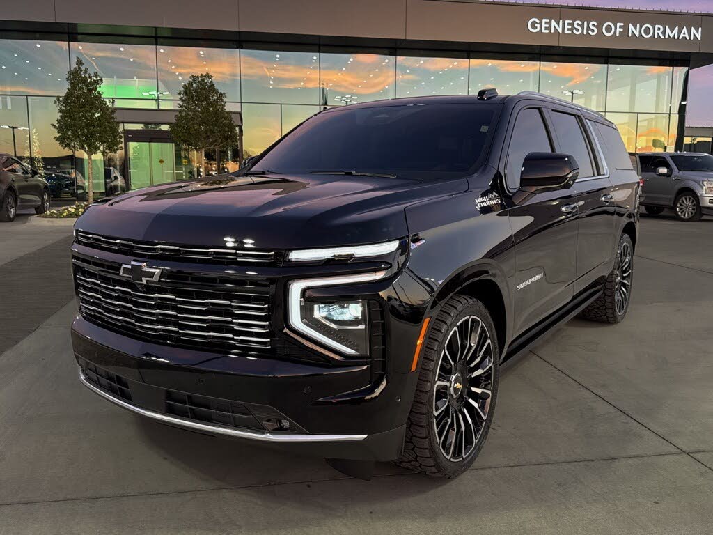 2025 Chevrolet Suburban High Country 4WD