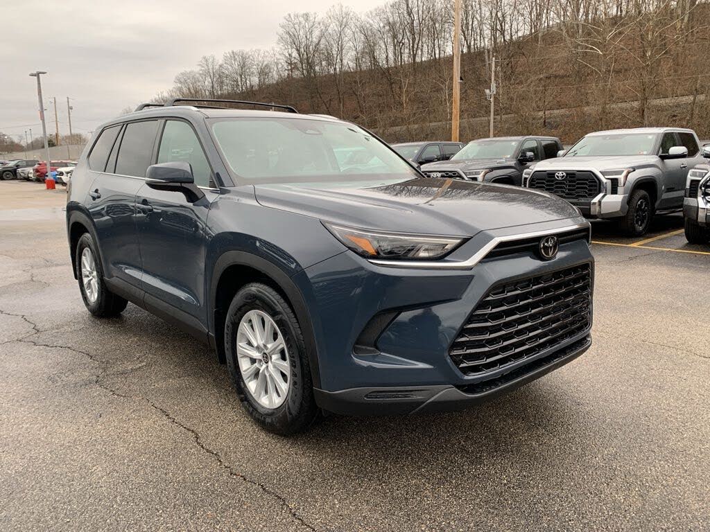 2026 Toyota Grand Highlander Hybrid XLE AWD