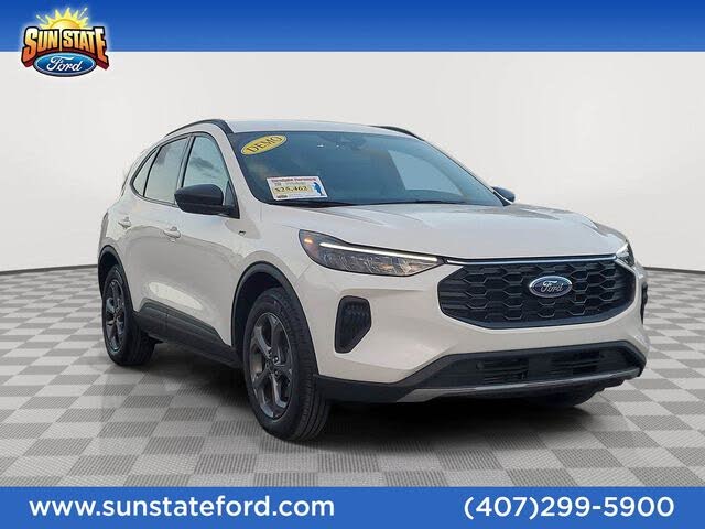 2025 Ford Escape ST-Line FWD