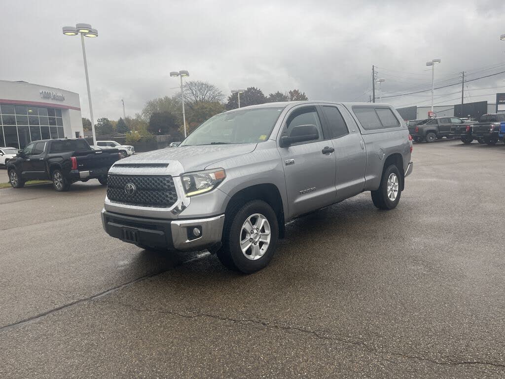 Toyota Tundra SR5 Double Cab 5.7L 4WD 2018