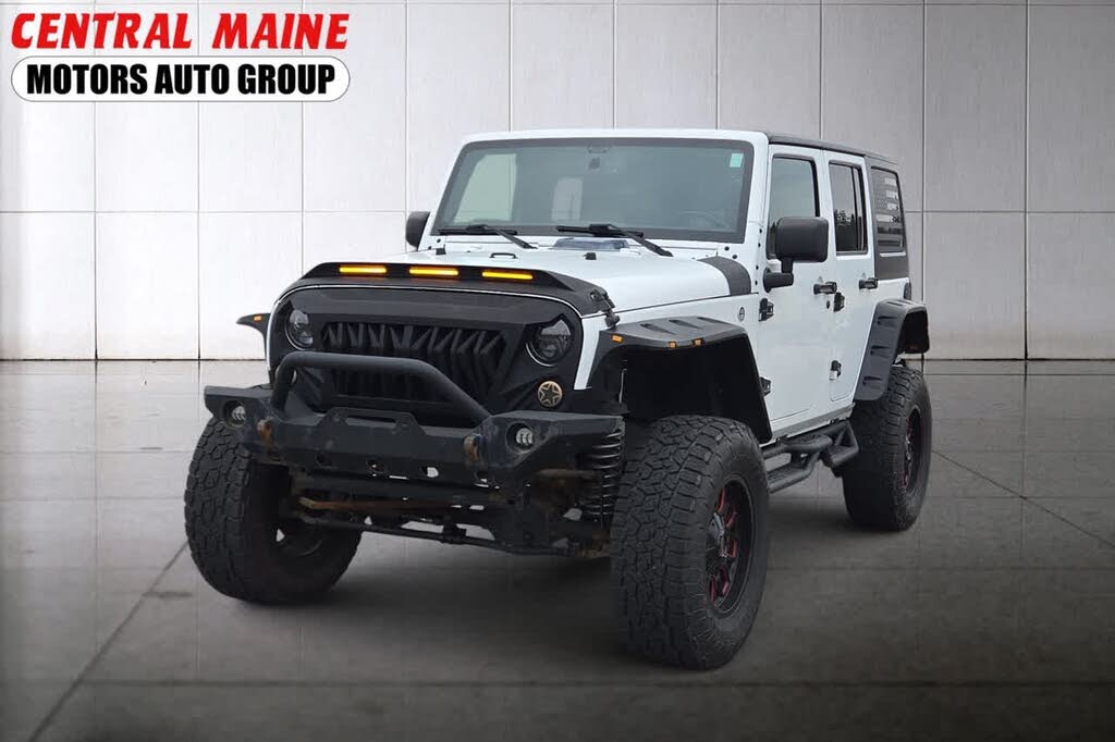 2016 Jeep Wrangler Unlimited Sahara 4WD