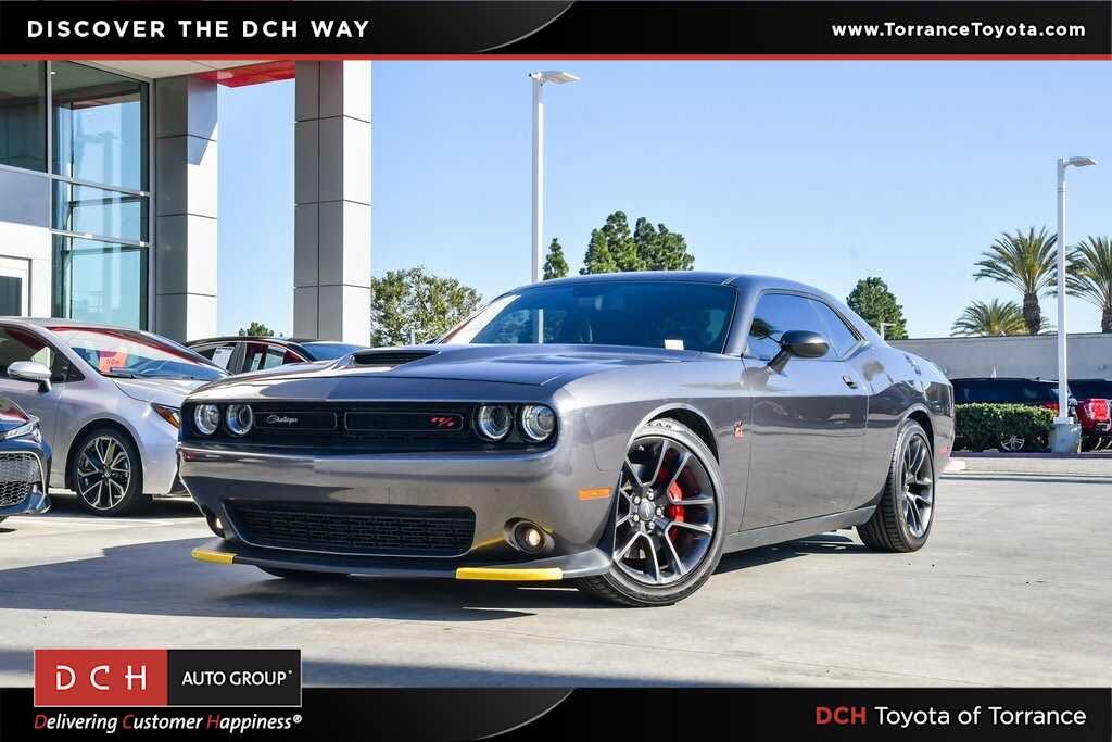 2021 Dodge Challenger R/T Scat Pack RWD