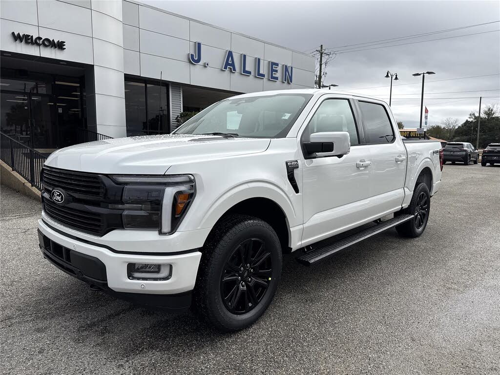 2025 Ford F-150 Platinum SuperCrew 4WD