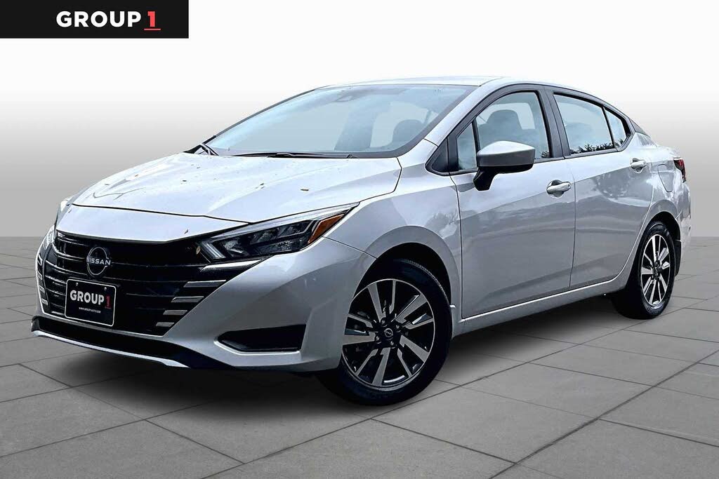 2025 Nissan Versa SV FWD